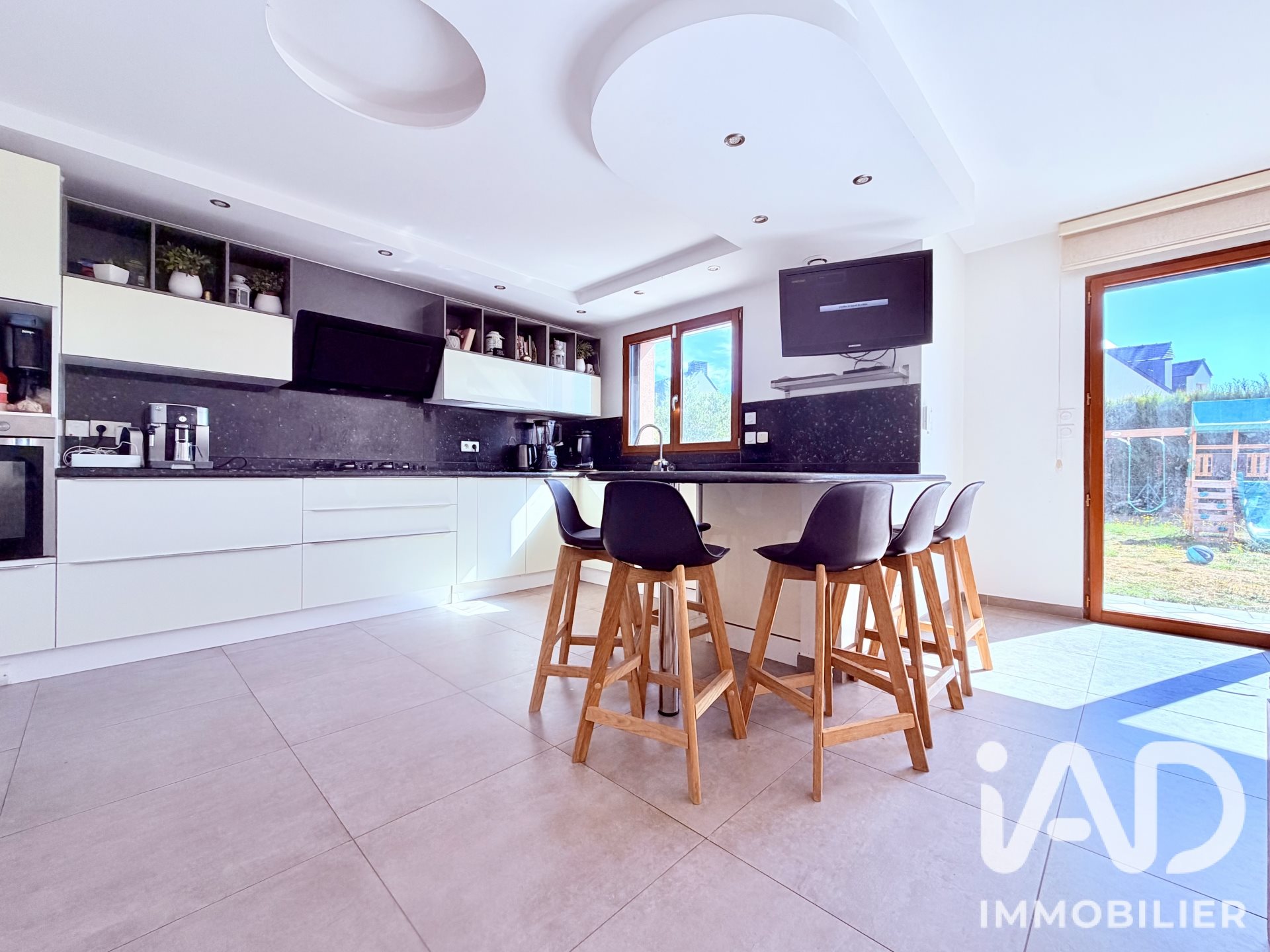 Maison à vendre, 185m², Bédée
