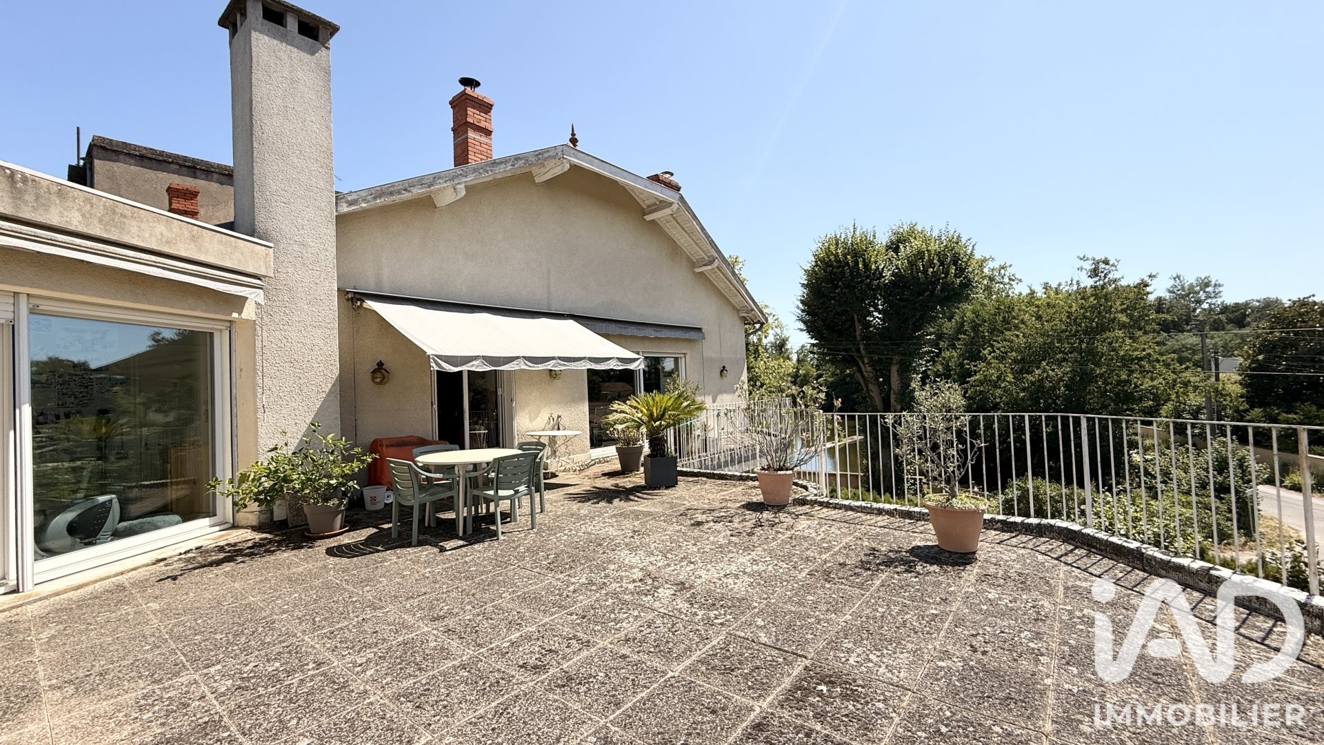 Maison à vendre, 291m², Mably