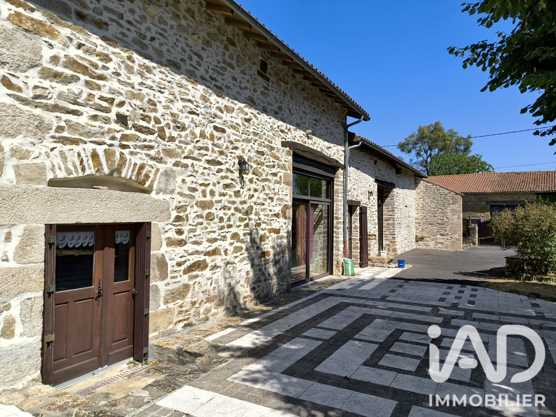 Maison à vendre, 162m², Peyrilhac