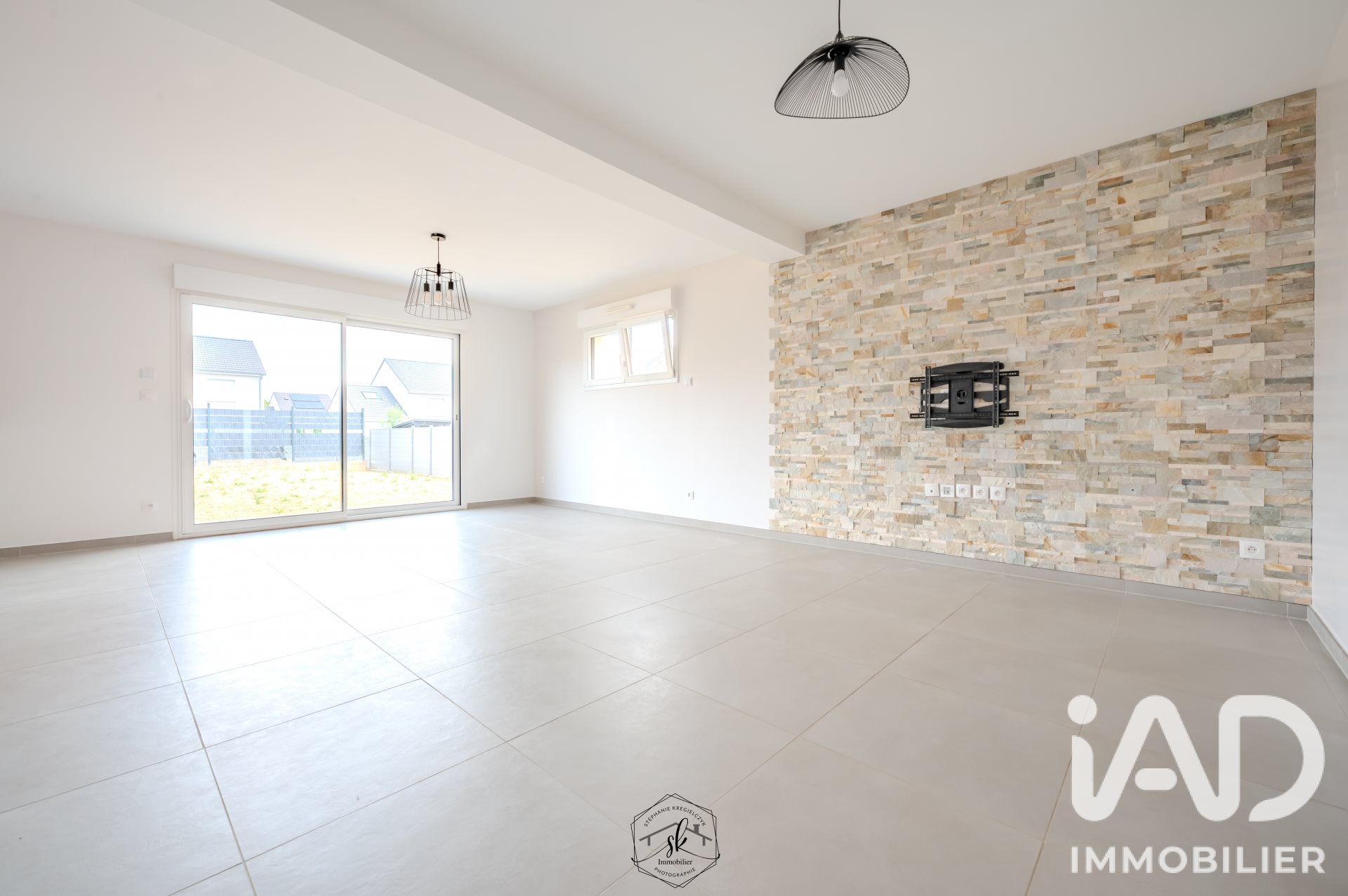 Maison à vendre, 105m², Stuckange