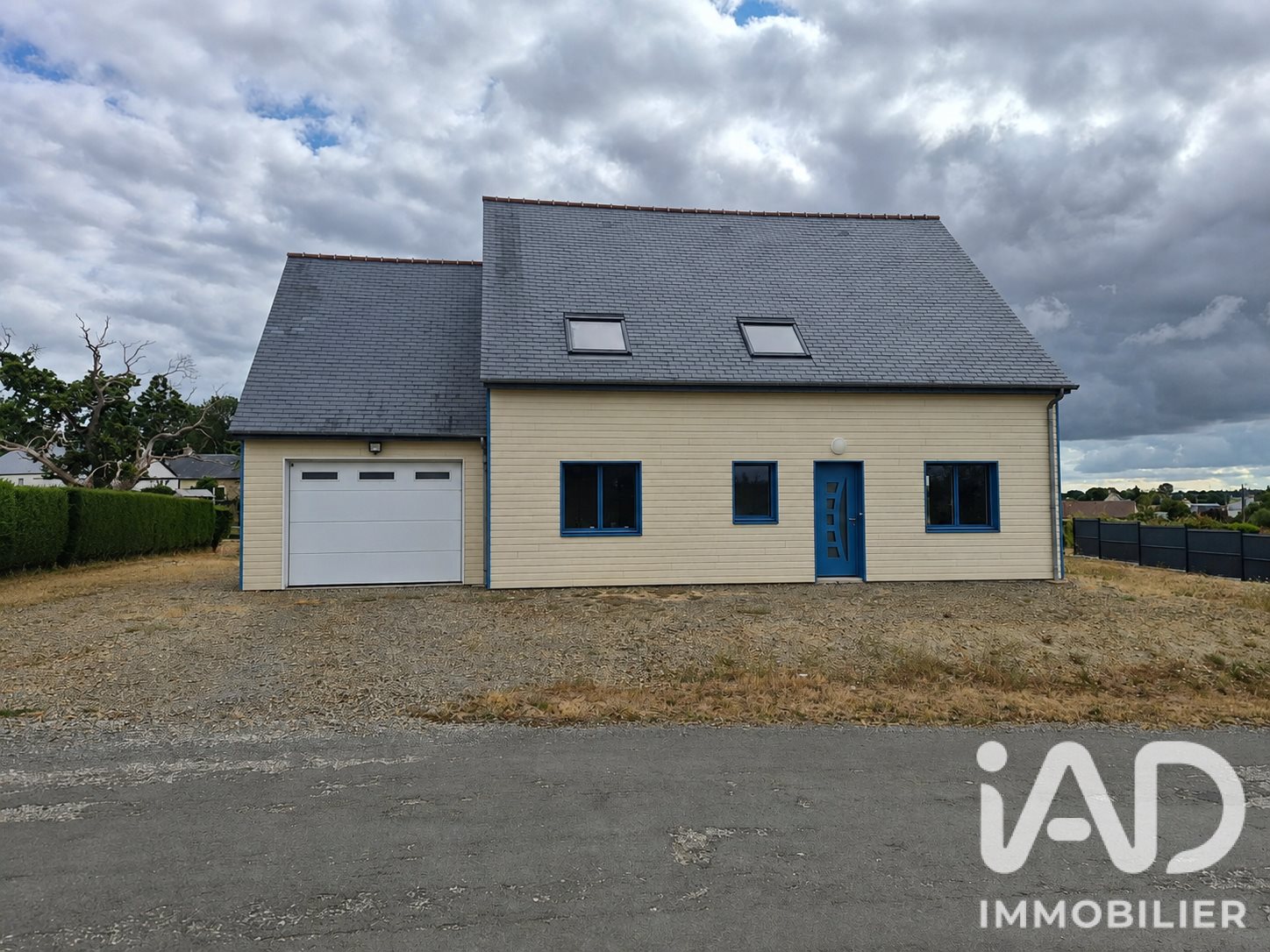 Maison à vendre, 142m², Neuilly-le-Vendin