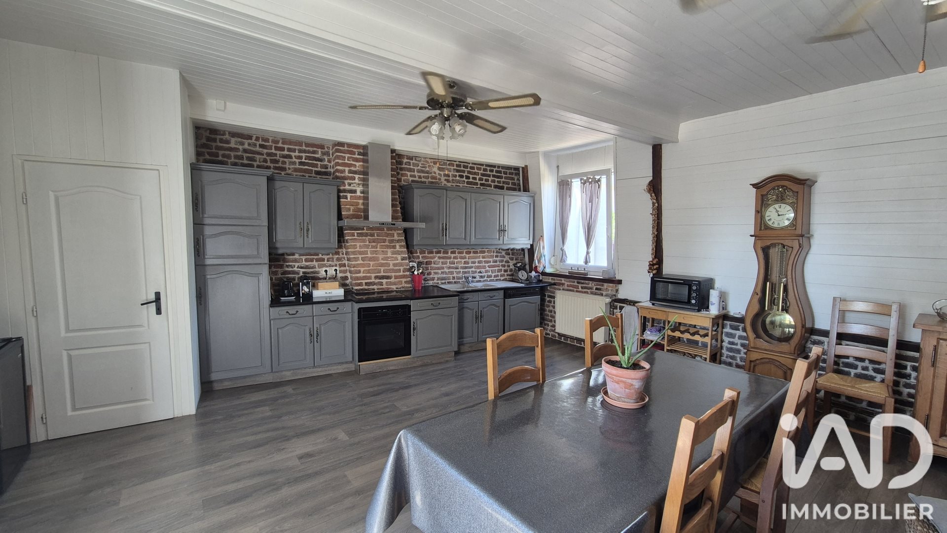 Appartement à vendre, 270m², Saint-Amand-les-Eaux