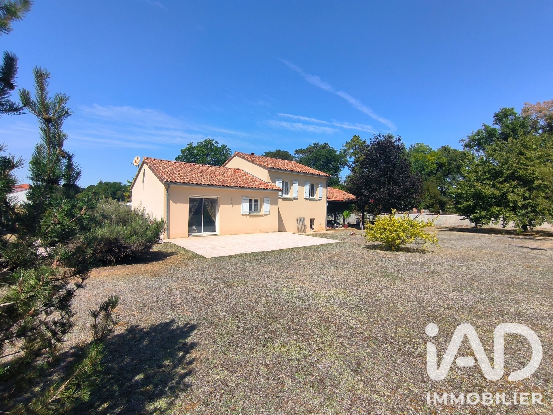 Maison à vendre, 99m², Montamisé