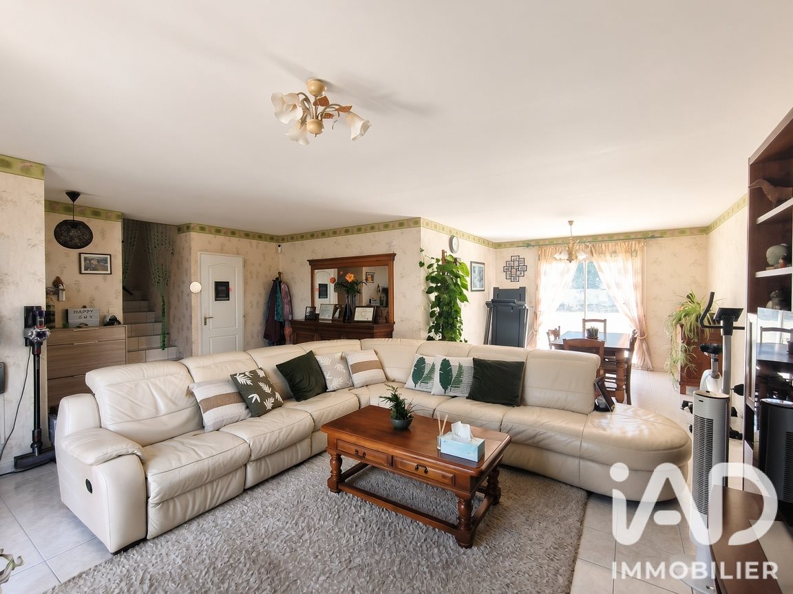 Maison à vendre, 99m², Montamisé
