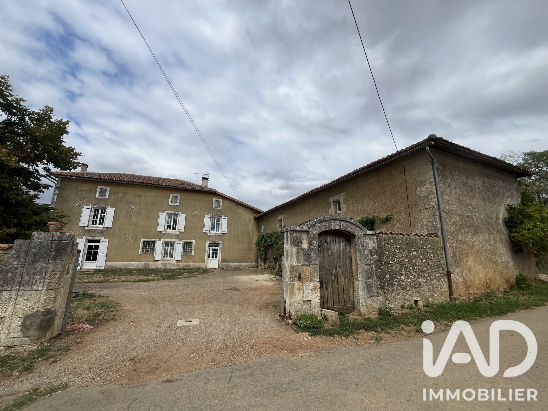 Maison à vendre, 350m², Vitrac-Saint-Vincent