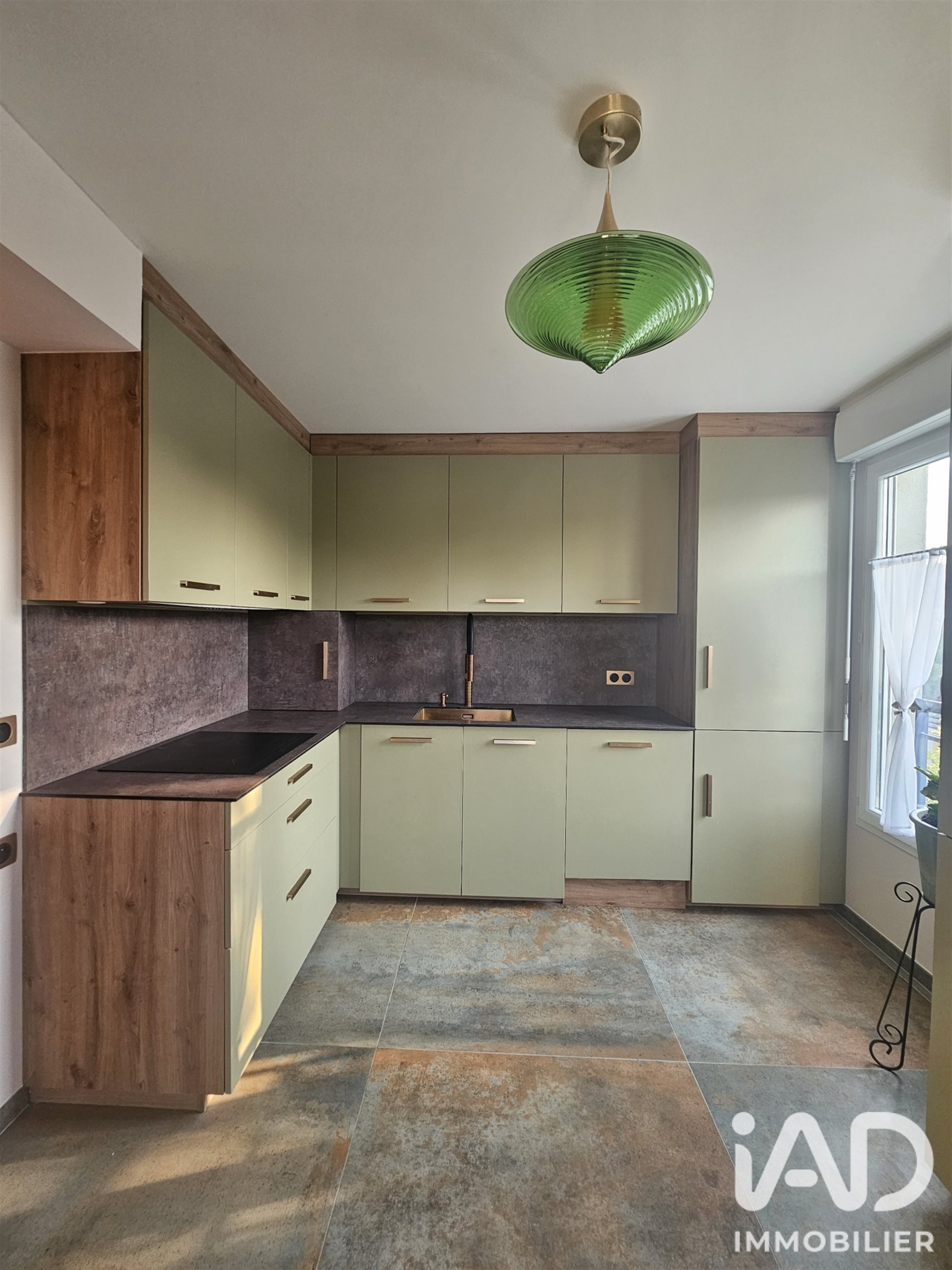 Appartement à vendre, 87m², Emerainville