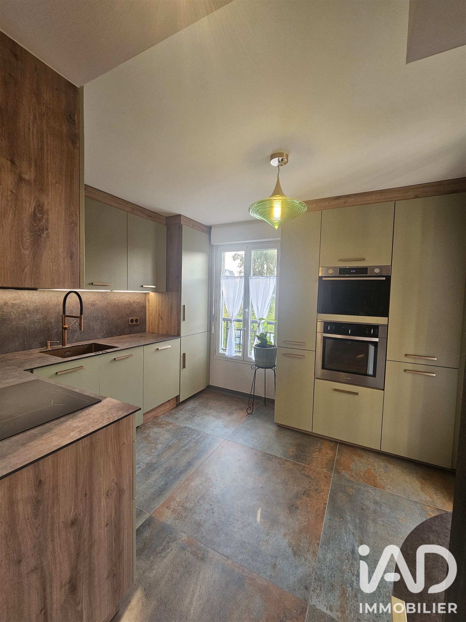 Appartement à vendre, 87m², Emerainville