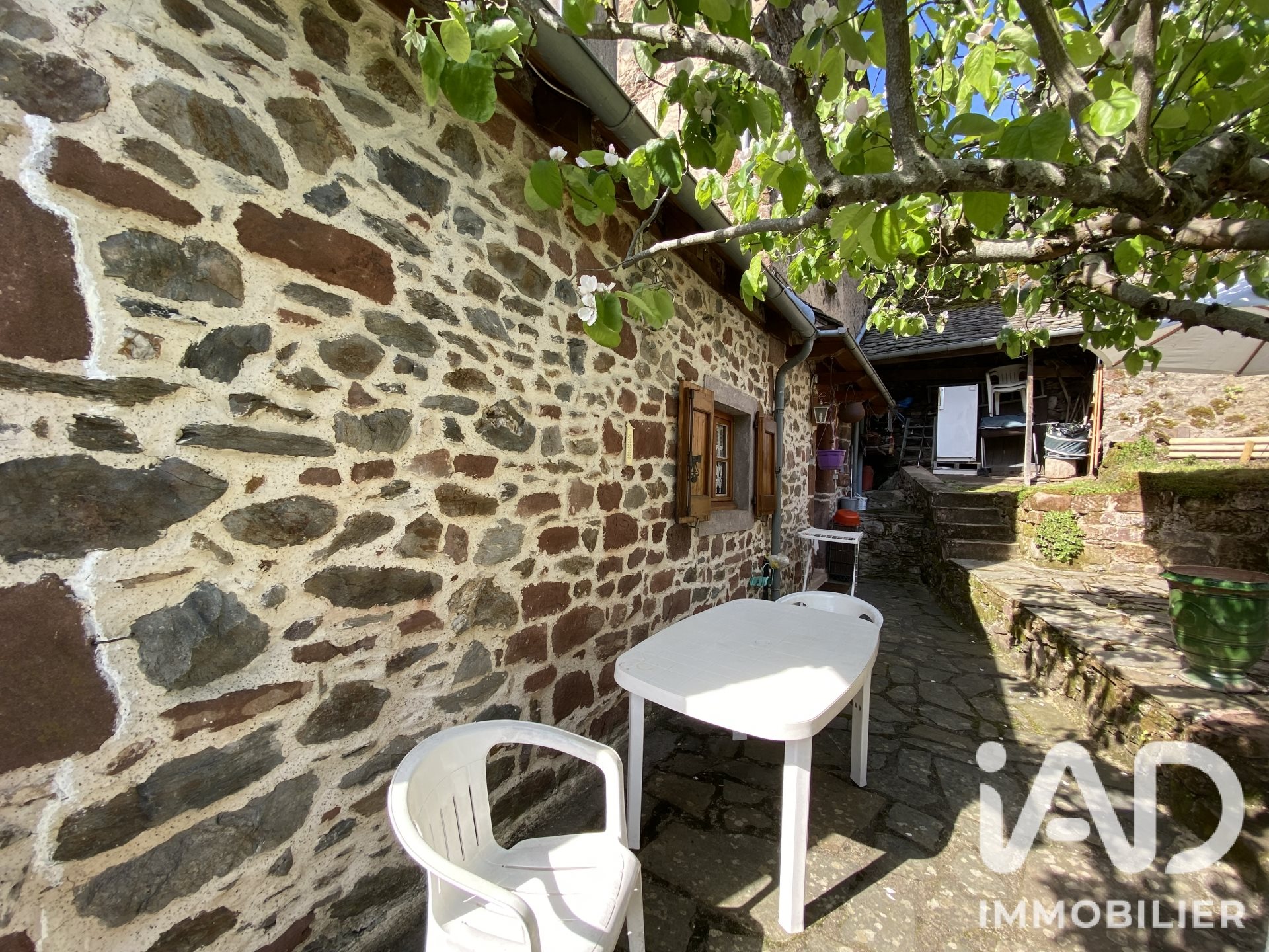 Maison à vendre, 78m², Saint-Laurent-d'Olt
