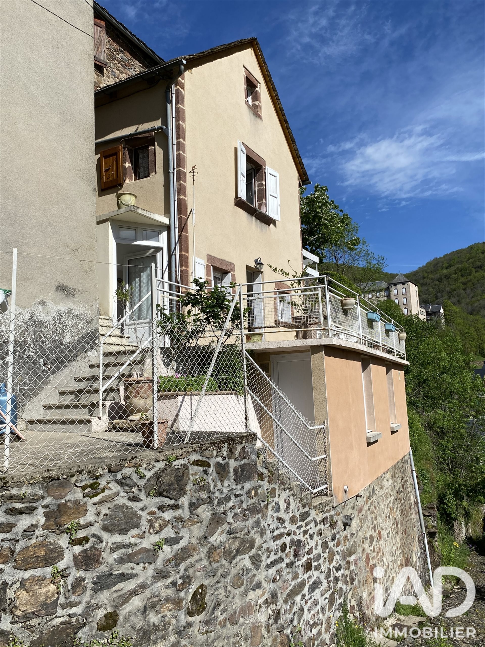 Maison à vendre, 78m², Saint-Laurent-d'Olt