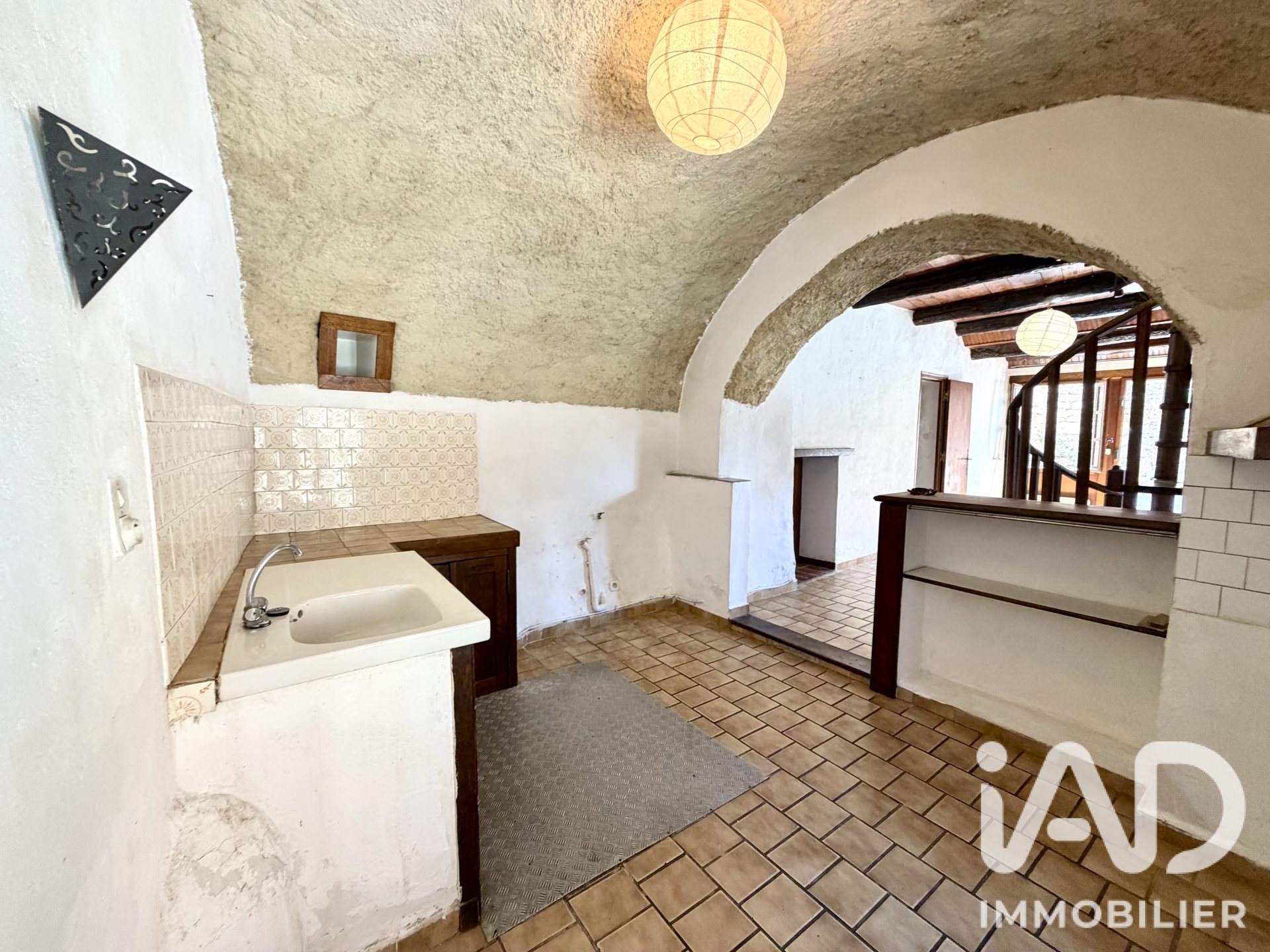 Maison à louer, 84m², Saint-Victor-la-Coste