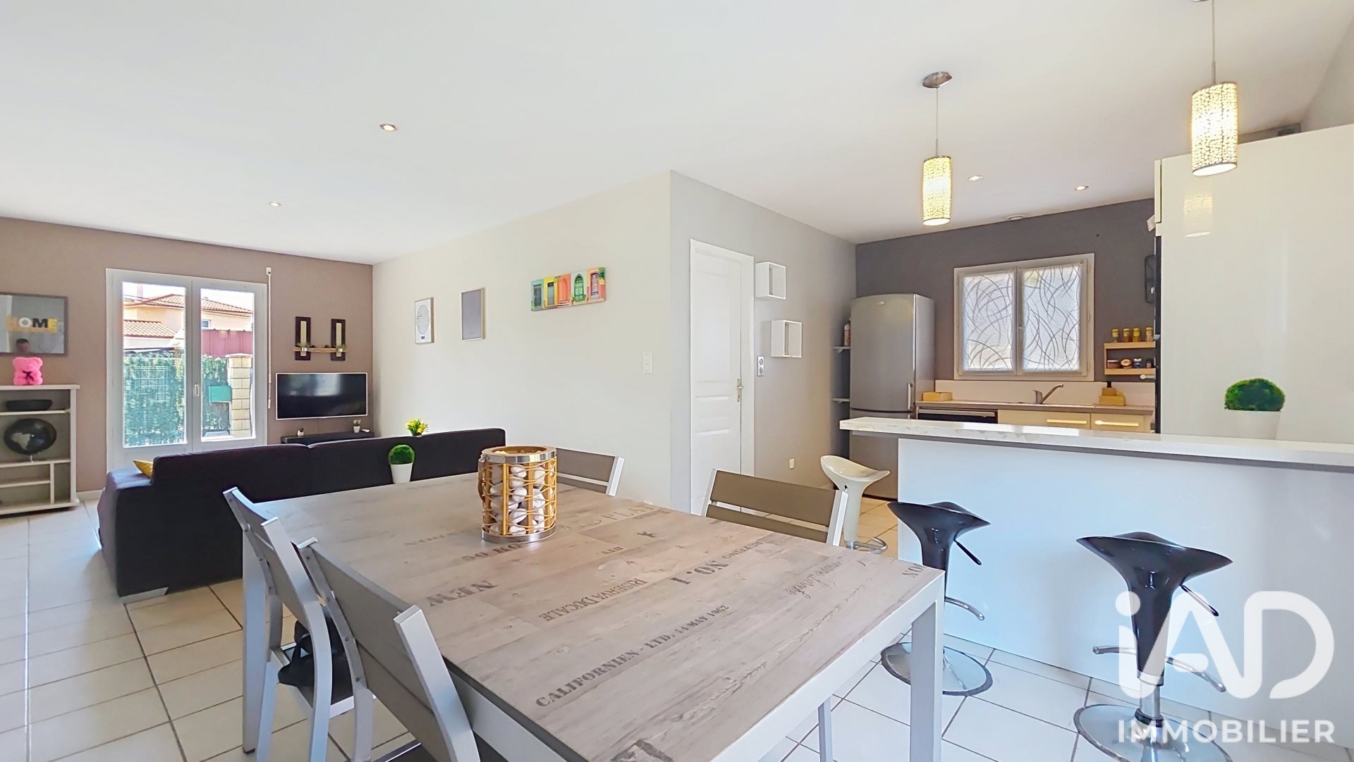 Maison à vendre, 93m², Juillan