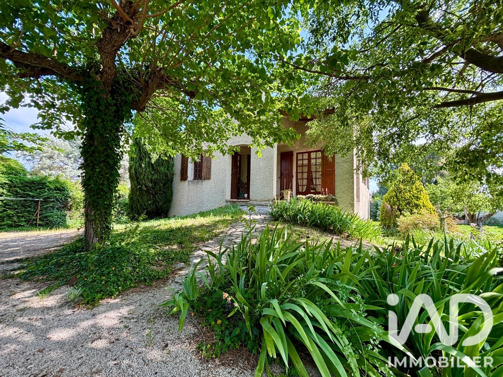 Maison à vendre, 97m², Saint-Saturnin-lès-Avignon