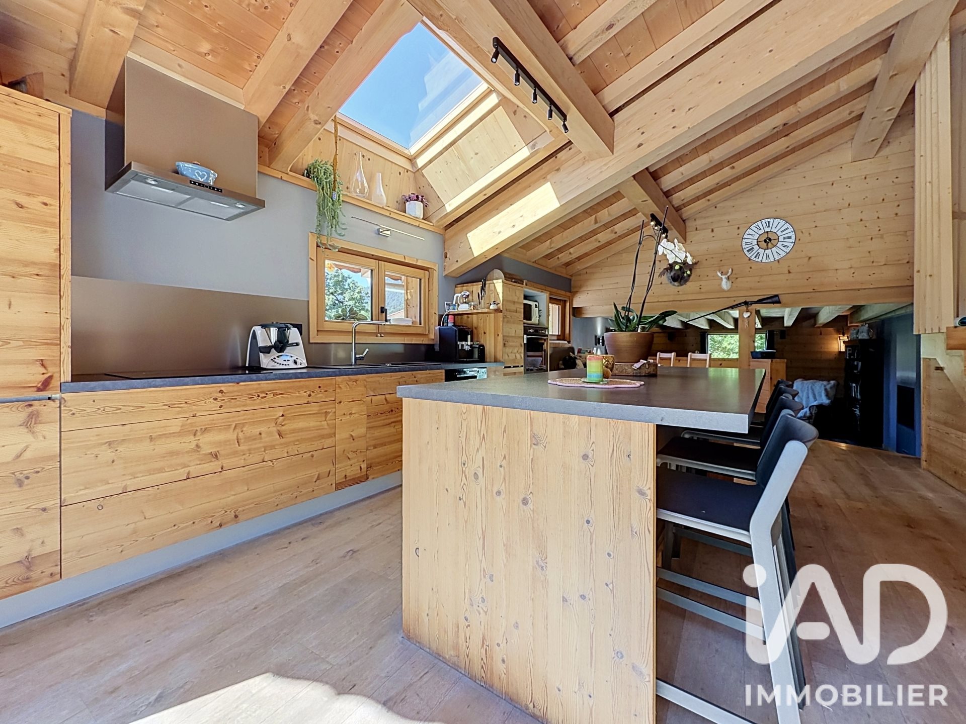 Maison à vendre, 188m², Arâches-la-Frasse (Les Carroz d'Arâches)