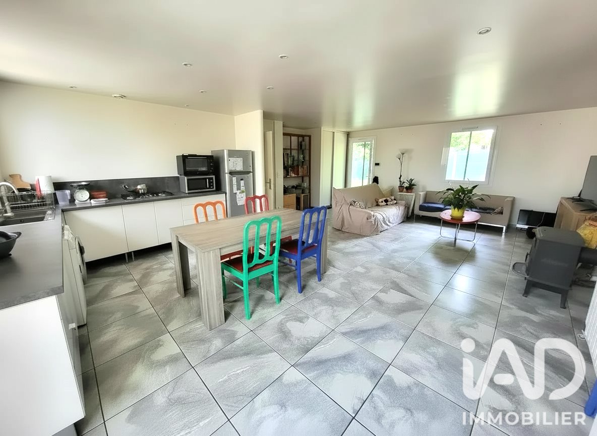 Maison à vendre, 100m², Saint-Just-Saint-Rambert
