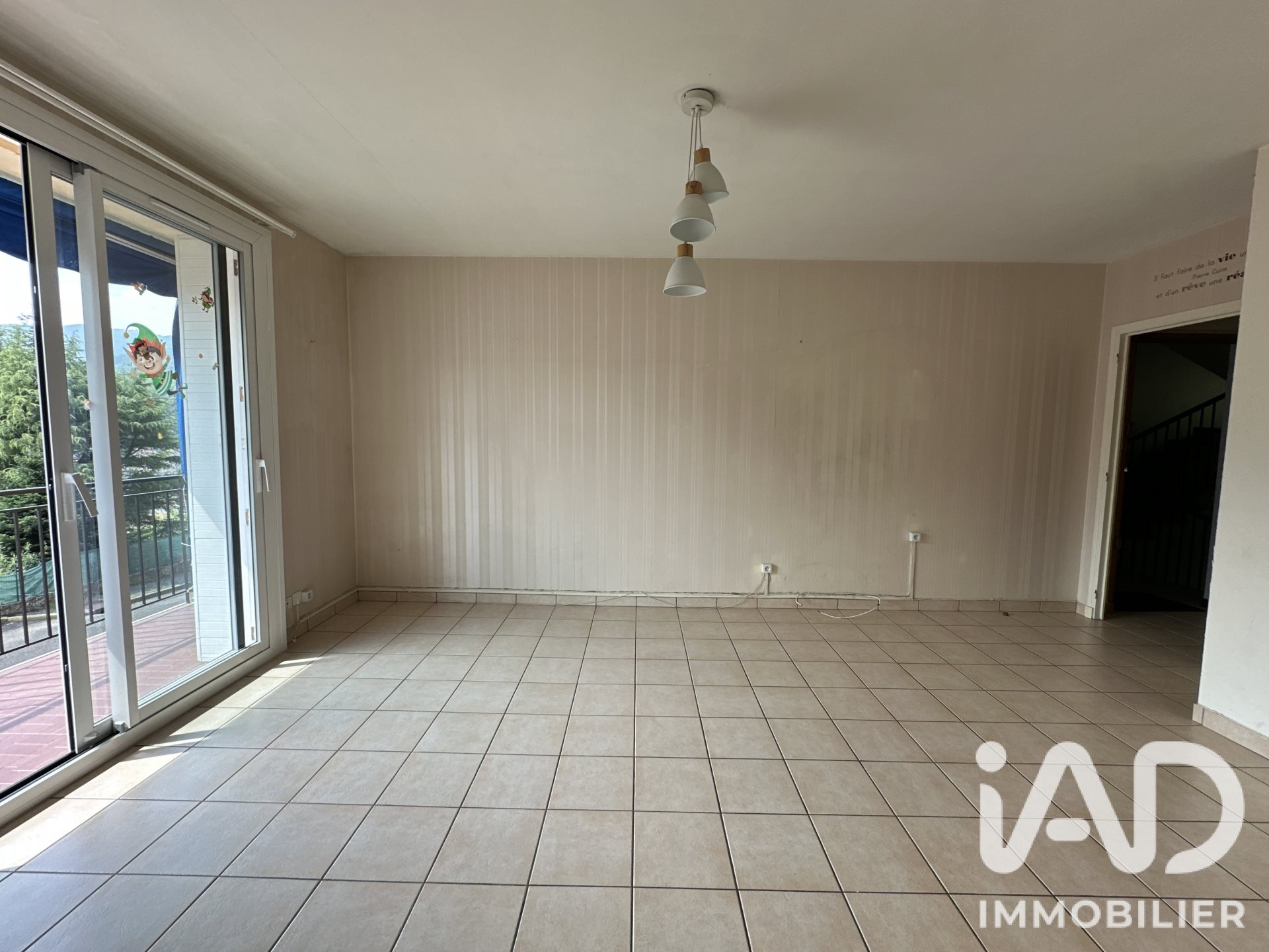 Appartement à vendre, 70m², Vals-les-Bains