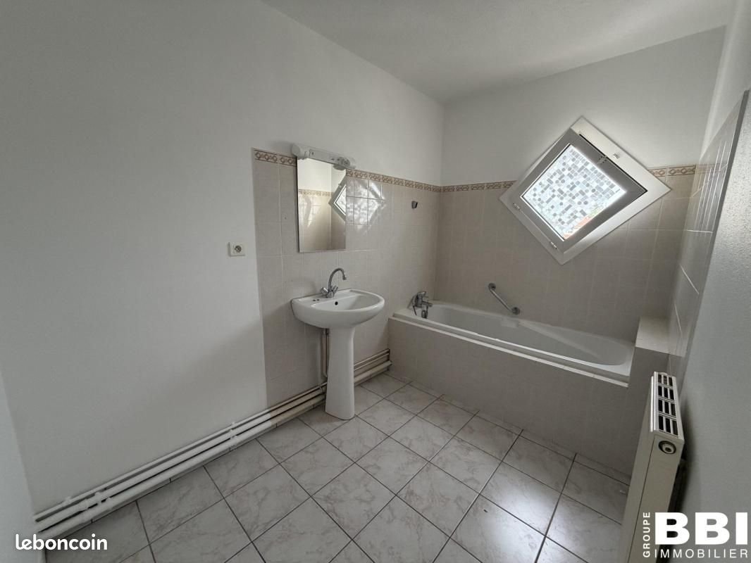 Appartement à louer, 65m², Louhans
