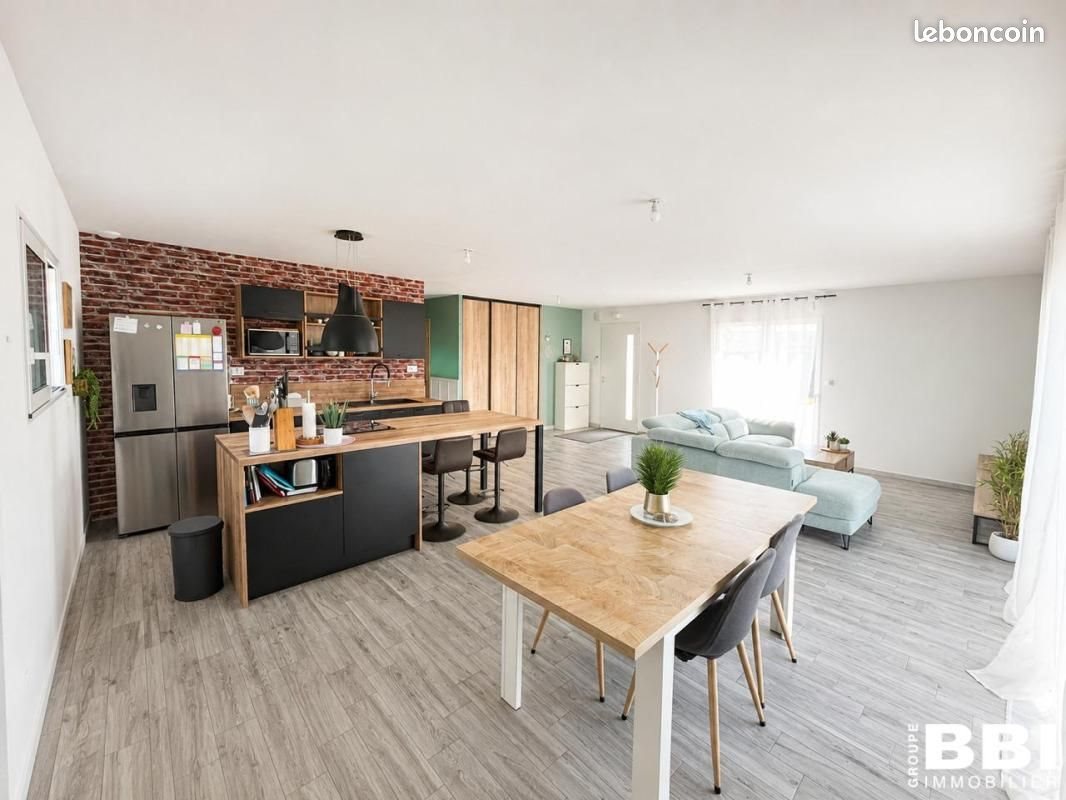 Maison à vendre, 105m², Sornay