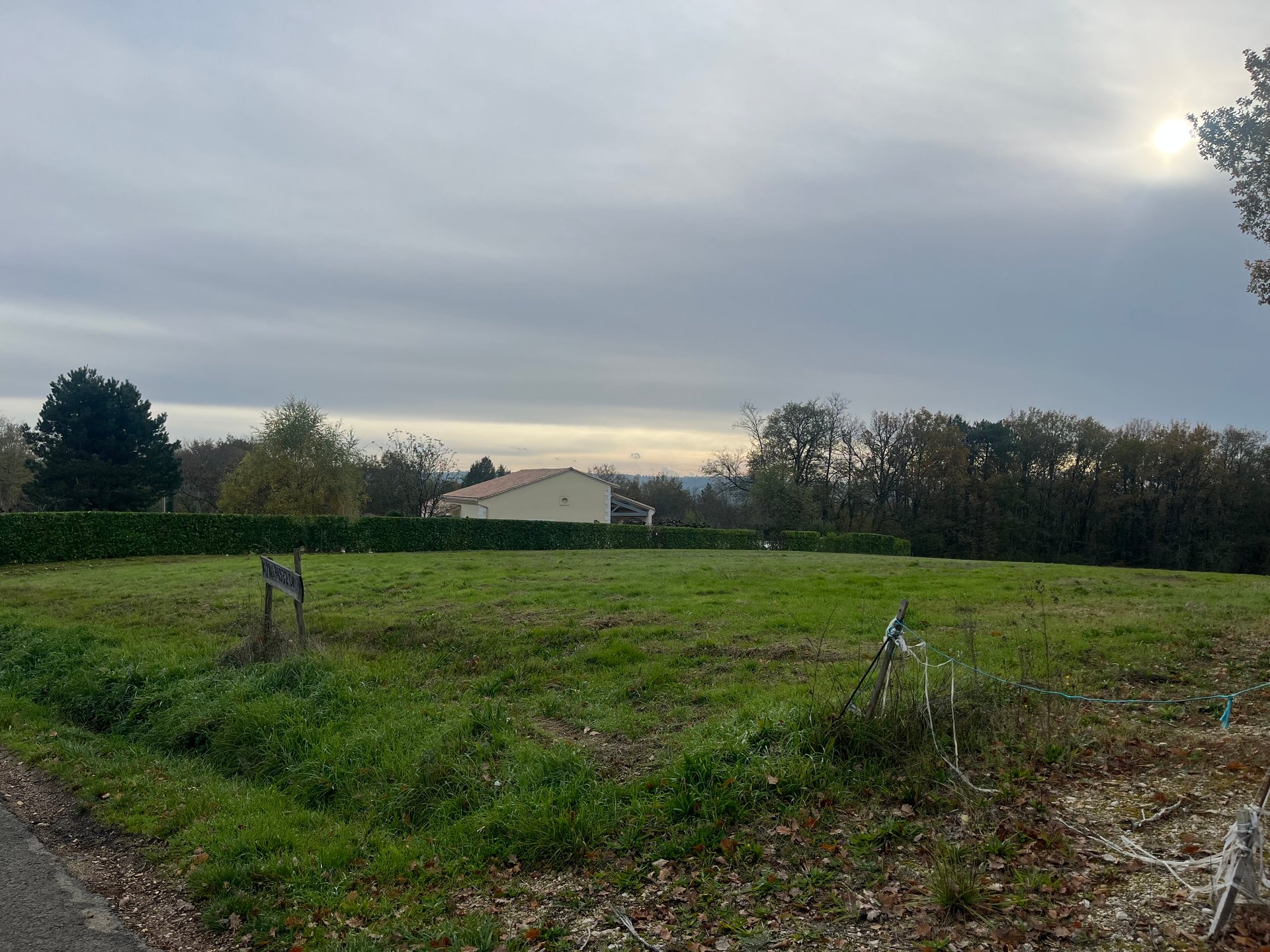 Maison à vendre, 1396m², Léguillac-de-l'Auche