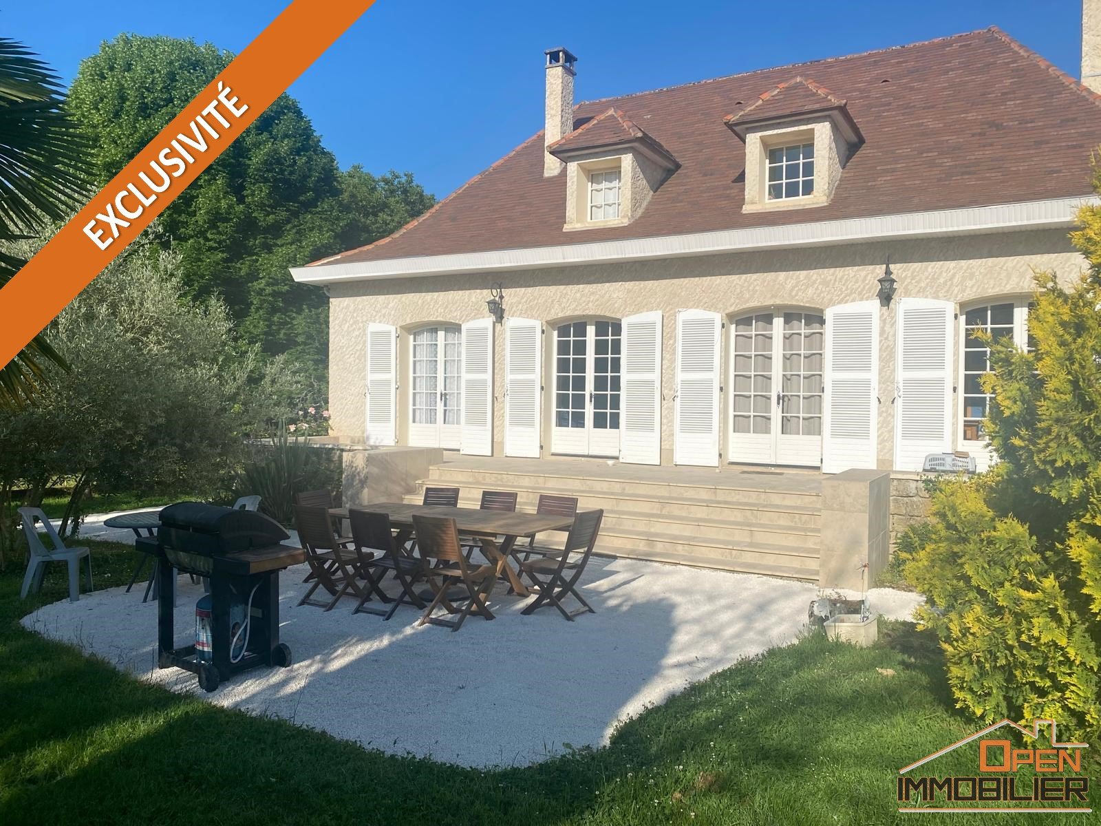 Maison à vendre, 195m², Saint-Julien-de-Lampon