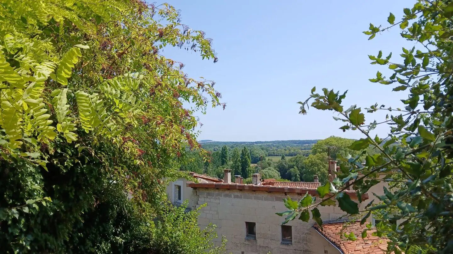 Maison à vendre, 110m², Aubeterre-sur-Dronne
