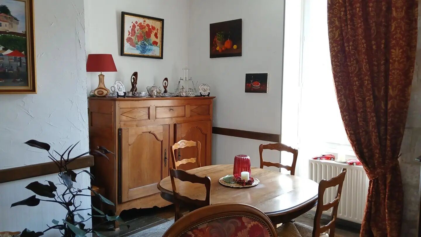 Maison à vendre, 110m², Aubeterre-sur-Dronne