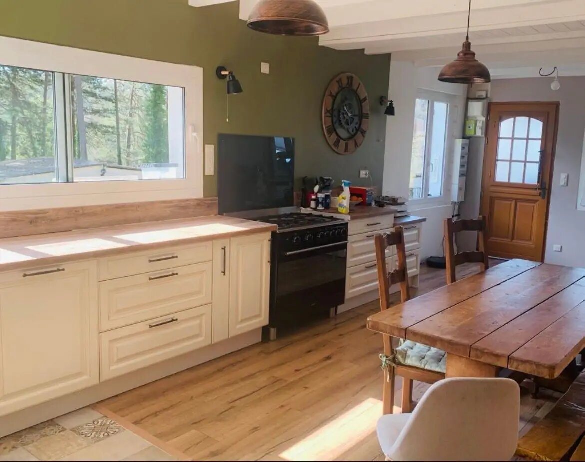 Maison à louer, 102m², Saint-Pierre-de-Chignac