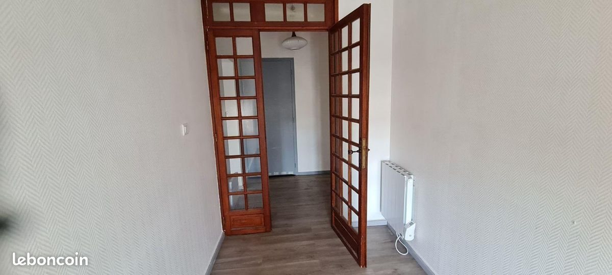 Appartement à louer, 65m², Pont-l'Abbé-d'Arnoult