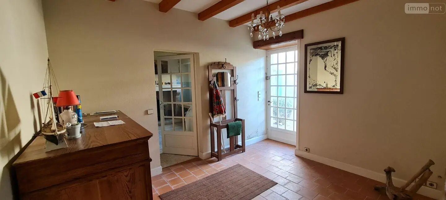 Maison à vendre, 264m², L'Eguille