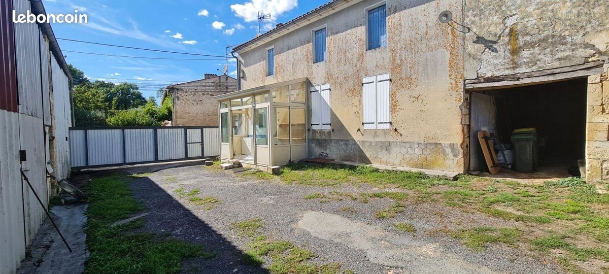 Maison à vendre, 78m², Corme-Royal