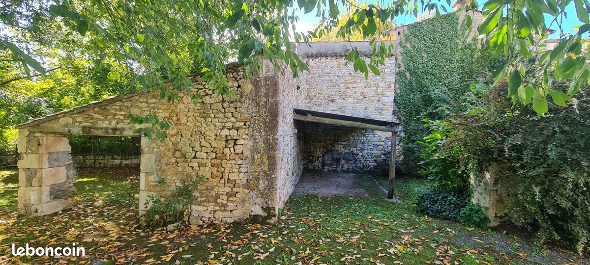 Maison à vendre, 97m², Meursac