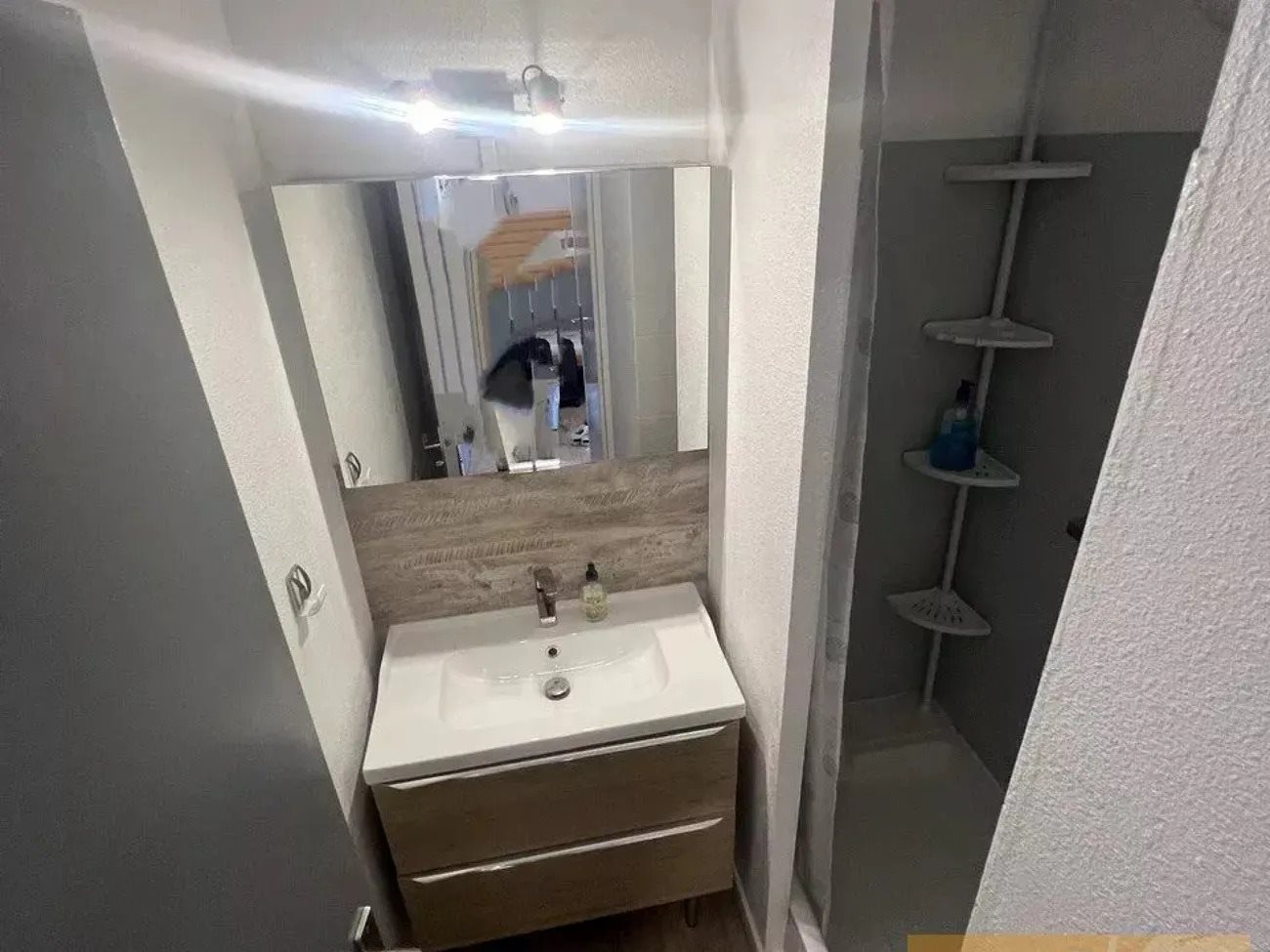 Appartement à louer, 1m², Sète