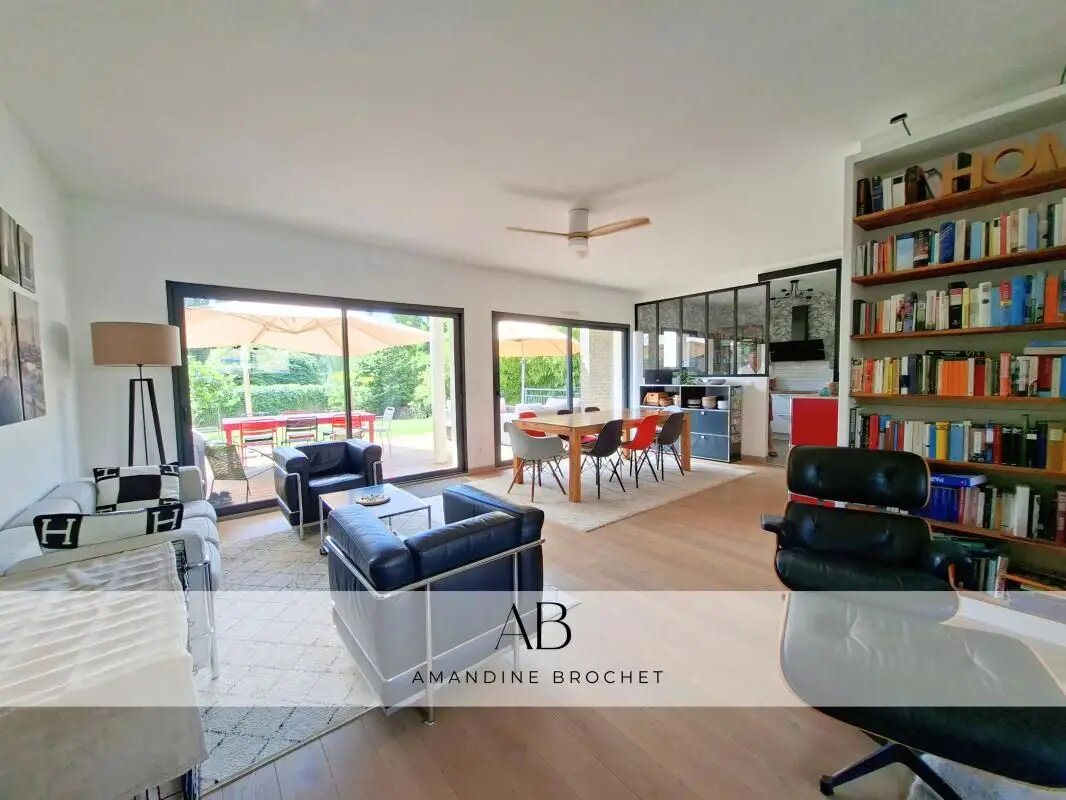 Maison à vendre, 215m², Marnes-la-Coquette