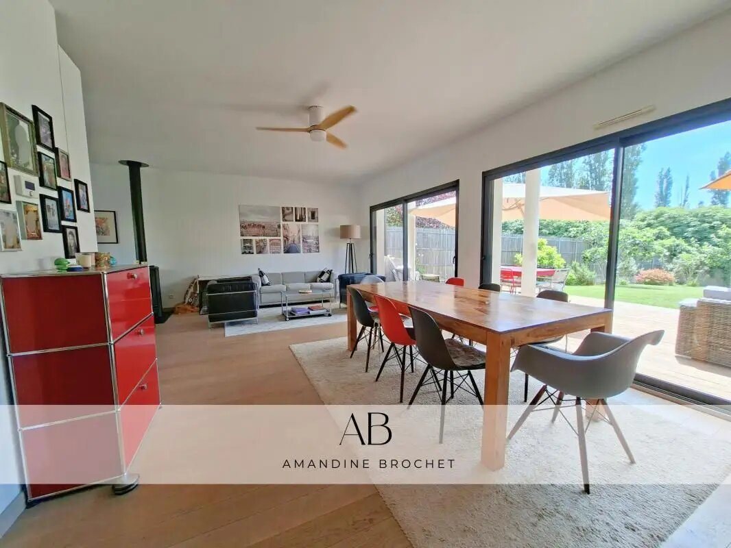 Maison à vendre, 215m², Marnes-la-Coquette