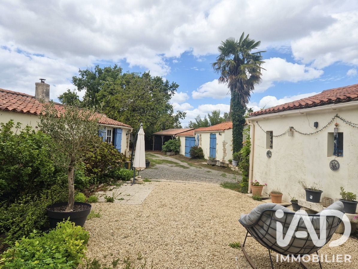 Maison à vendre, 147m², Saint-Vincent-sur-Graon
