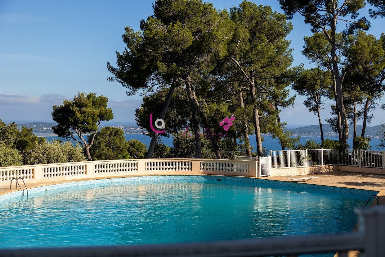 Maison à vendre, 75m², Hyères