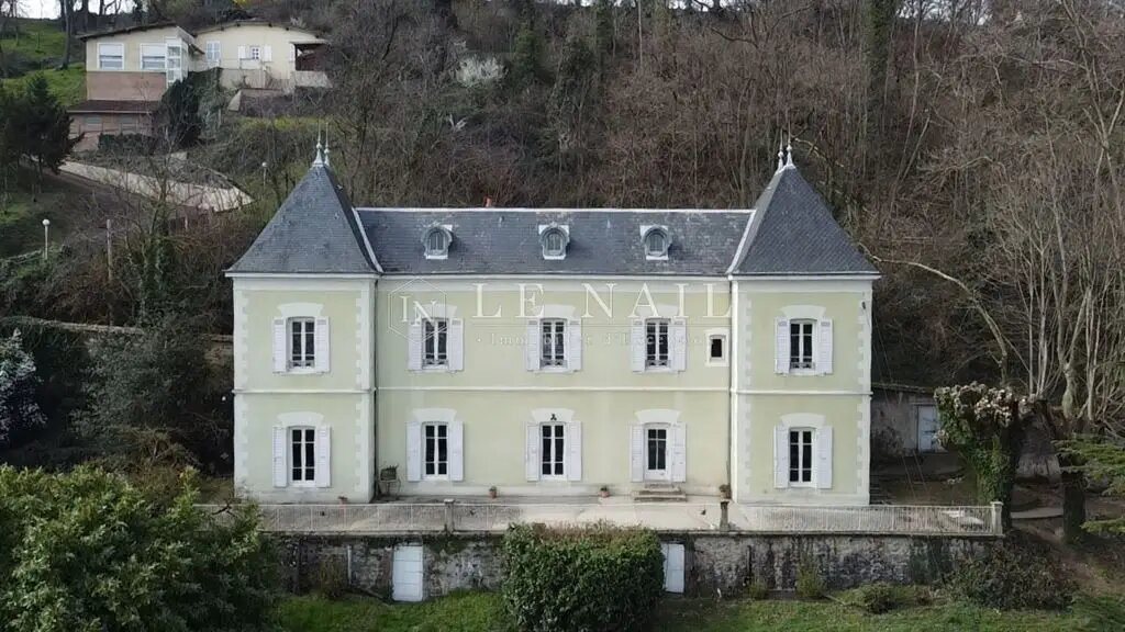 Maison à vendre, 190m², Sainte-Colombe