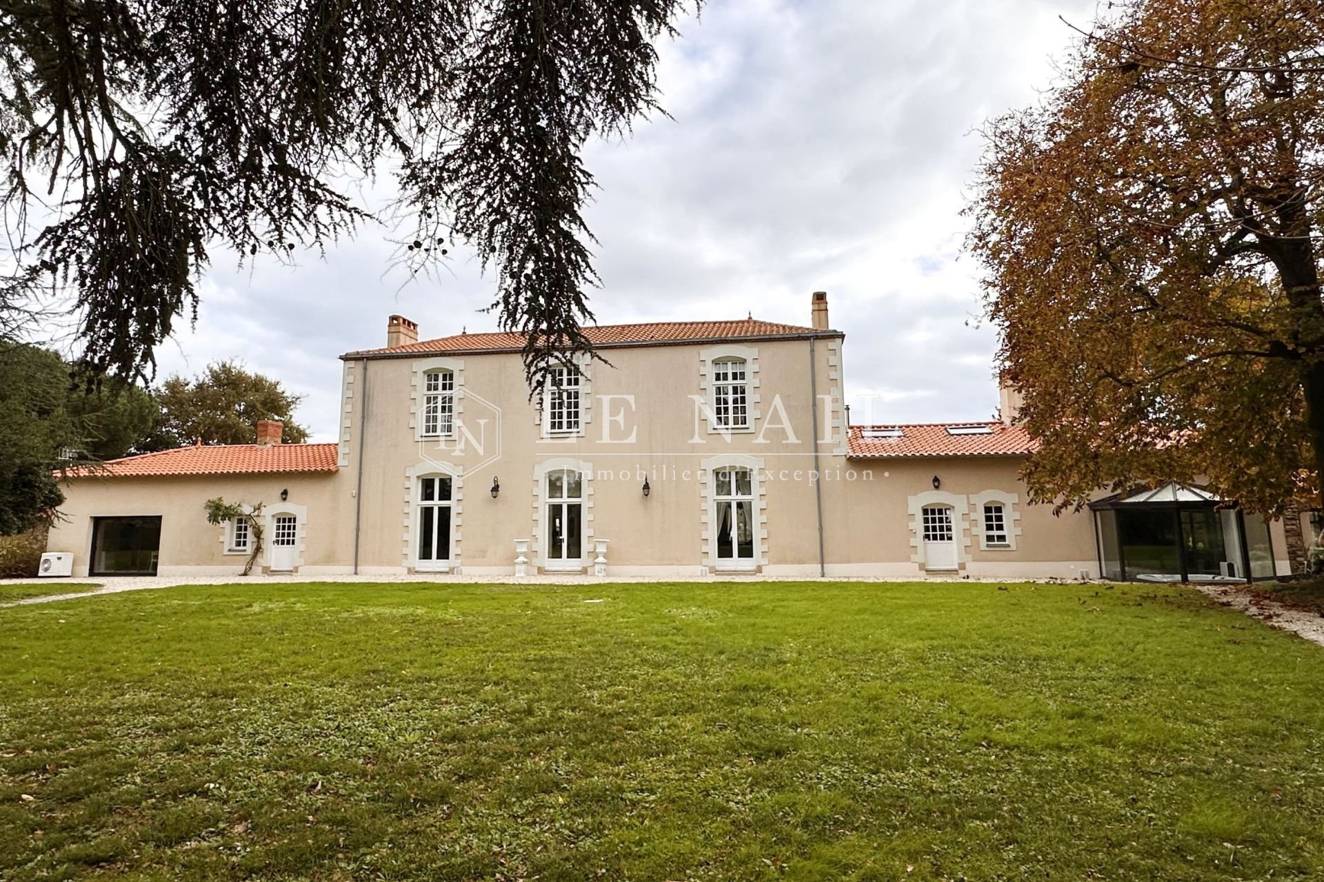 Maison à vendre, 540m², Le Loroux-Bottereau