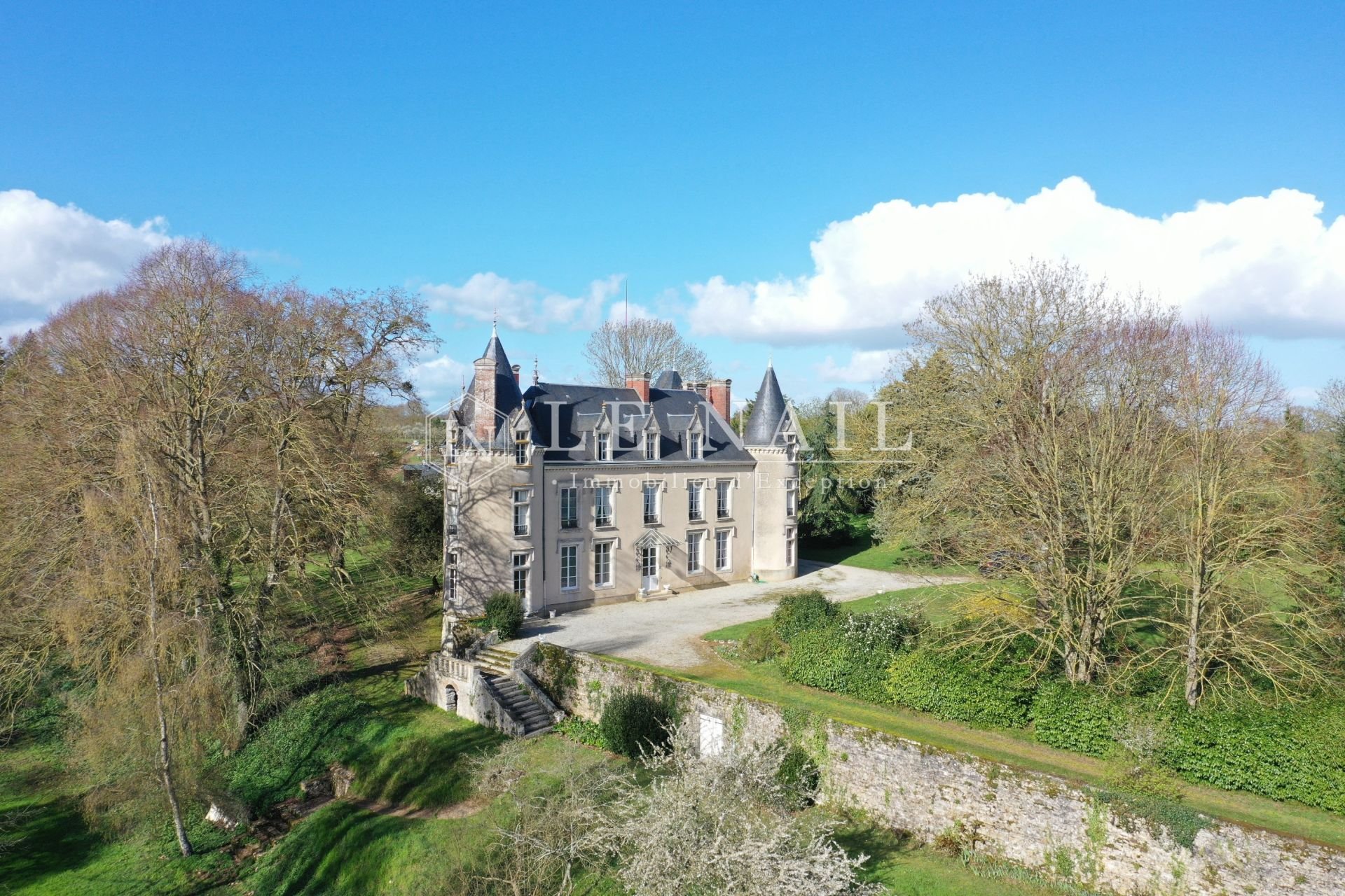 Maison à vendre, 446m², Fresnay-sur-Sarthe