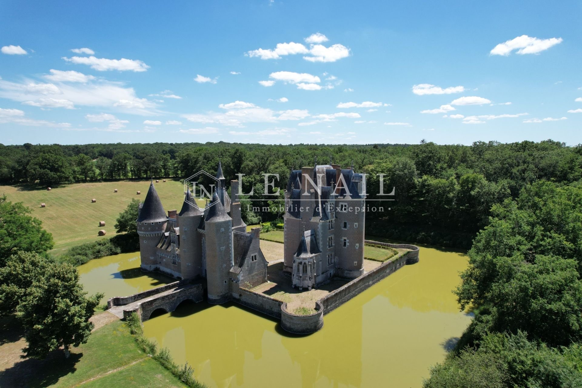 Maison à vendre, 420m², Romorantin-Lanthenay