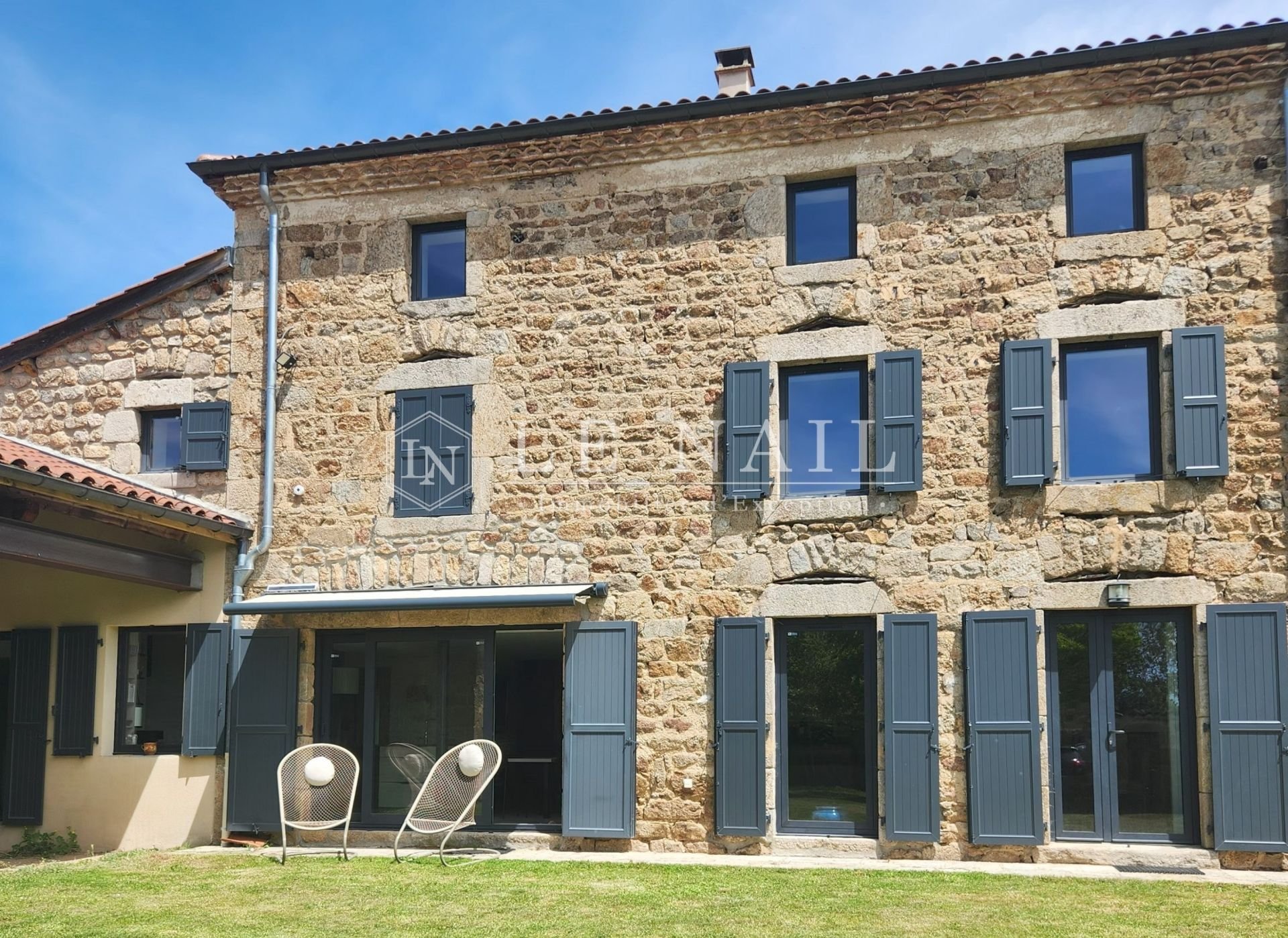 Maison à vendre, 388m², Saint-Bonnet-le-Château