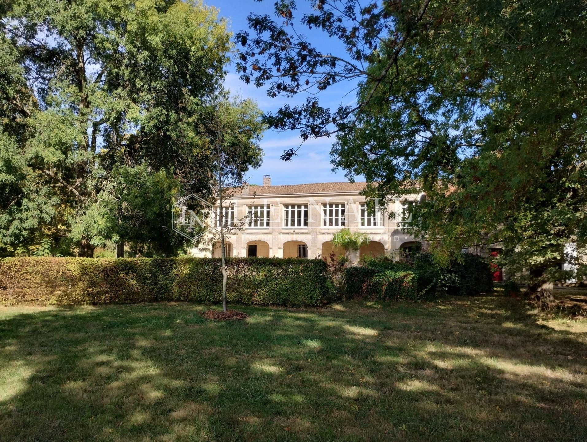 Maison à vendre, 440m², Saint-Émilion