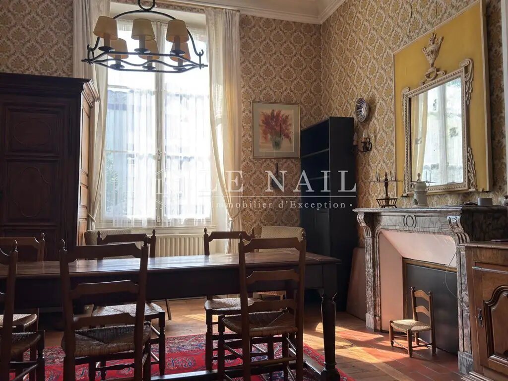 Maison à vendre, 259m², Château-Gontier