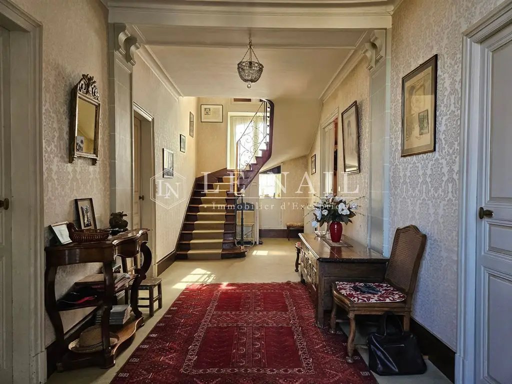 Maison à vendre, 310m², Château-Gontier