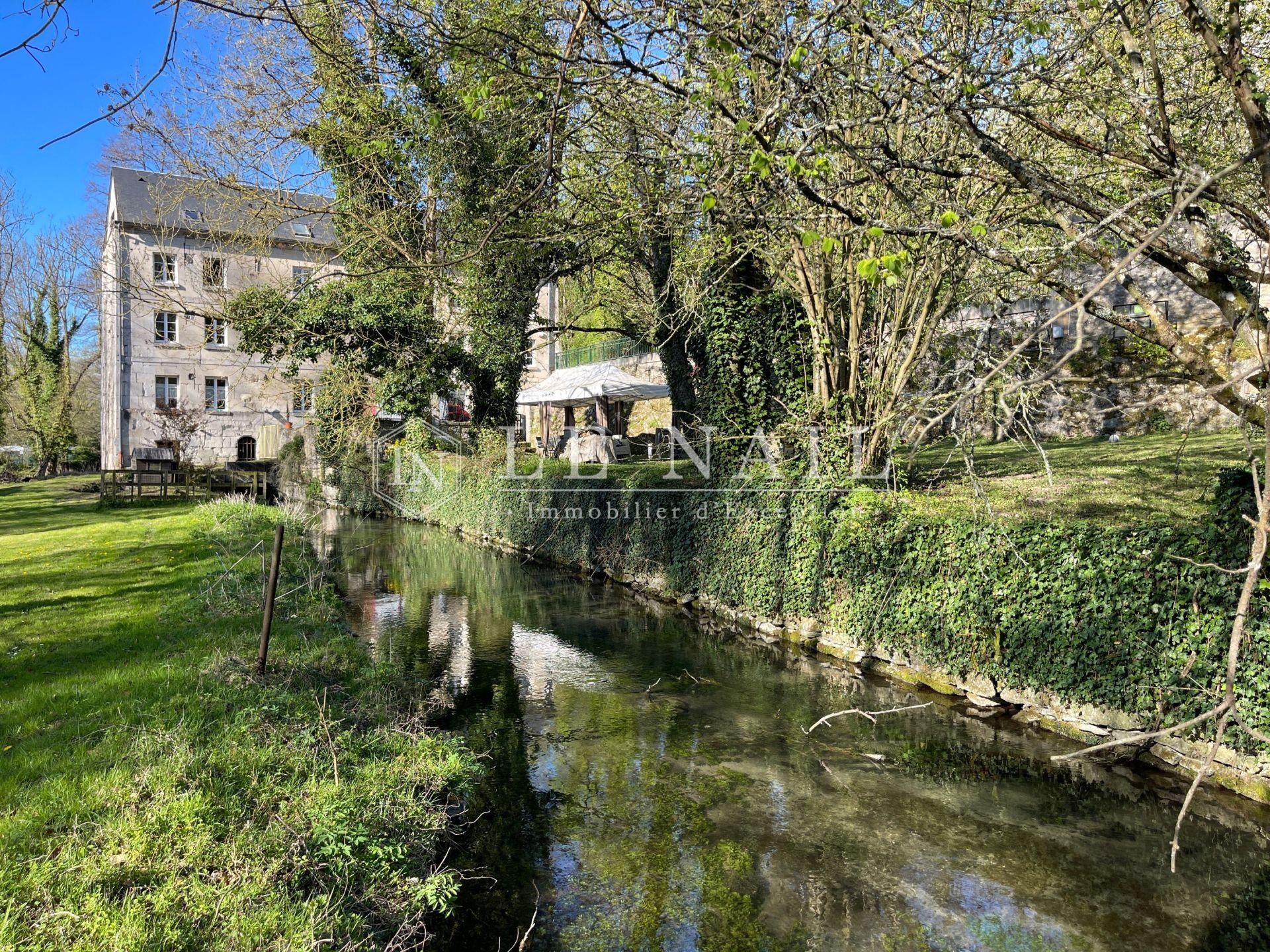 Maison à vendre, 600m², Crépy-en-Valois