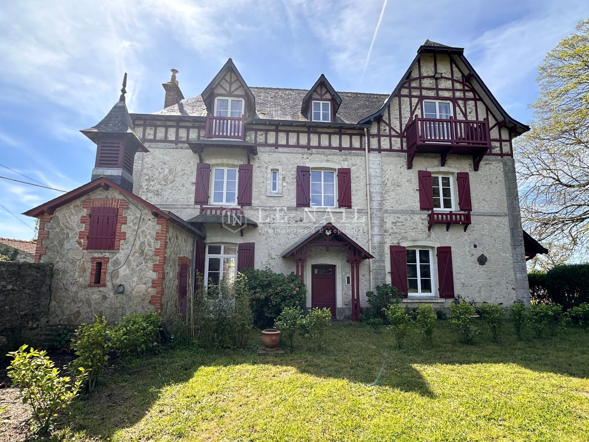Maison à vendre, 216m², Saint-Michel-Chef-Chef