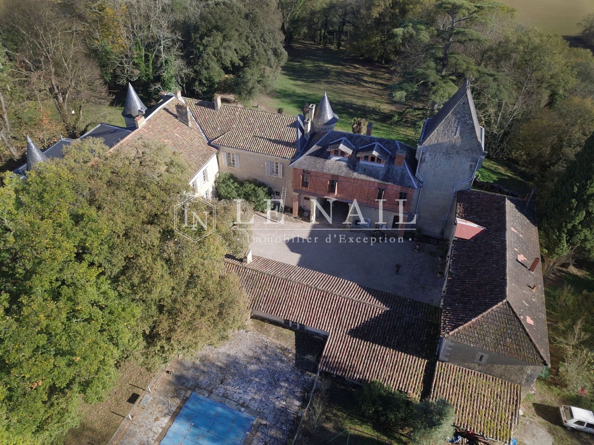 Maison à vendre, 640m², Auch