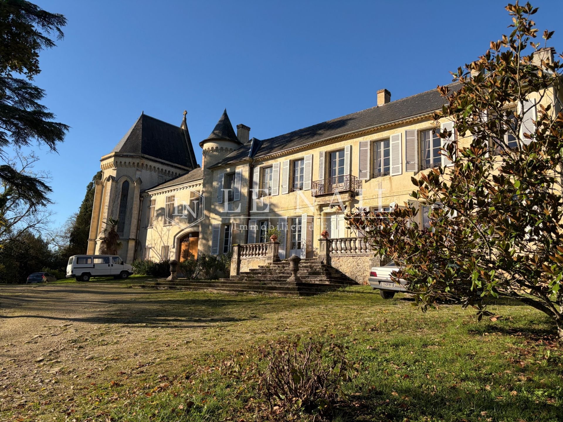 Maison à vendre, 640m², Auch