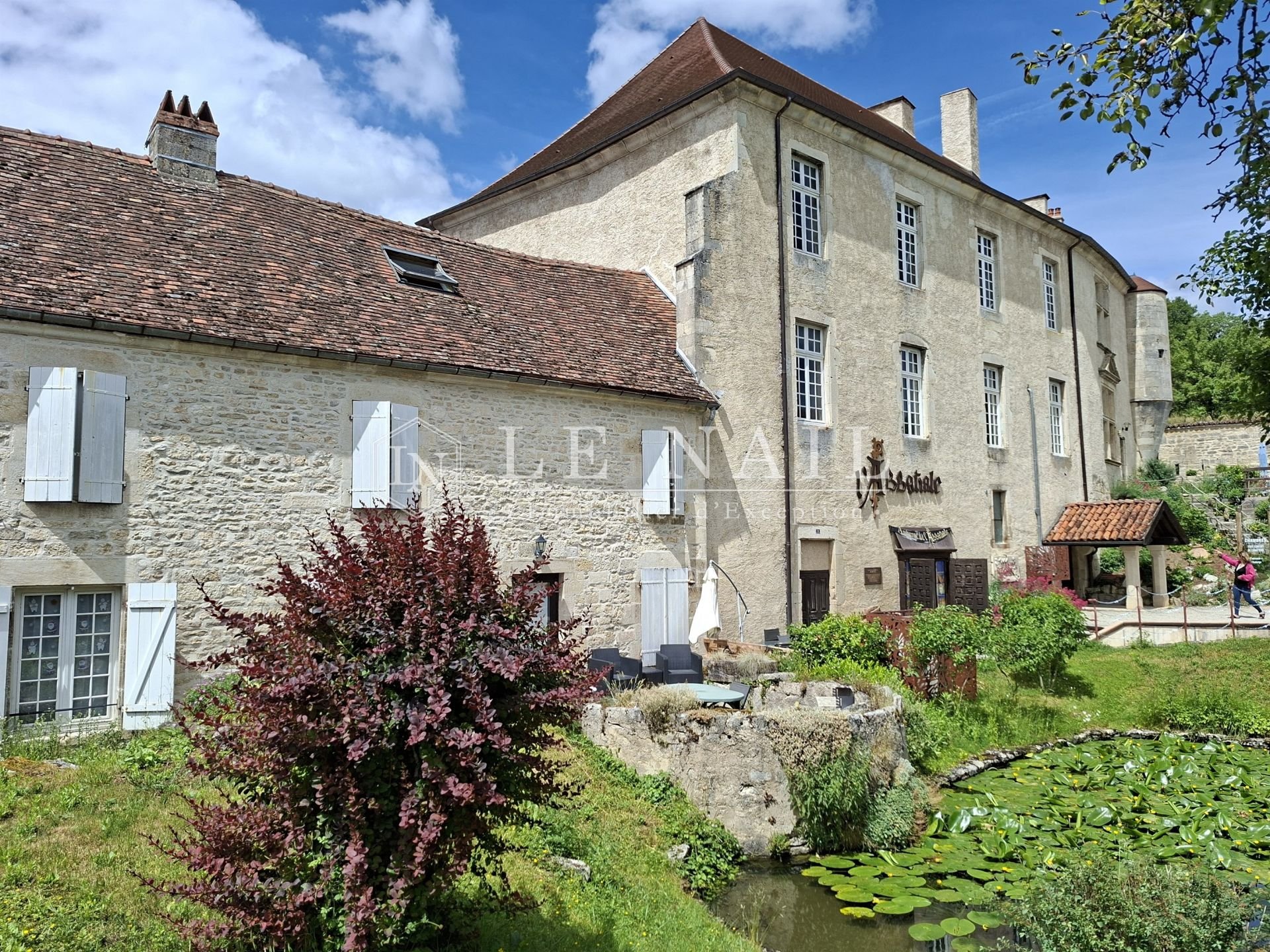 Maison à vendre, 854m², Langres