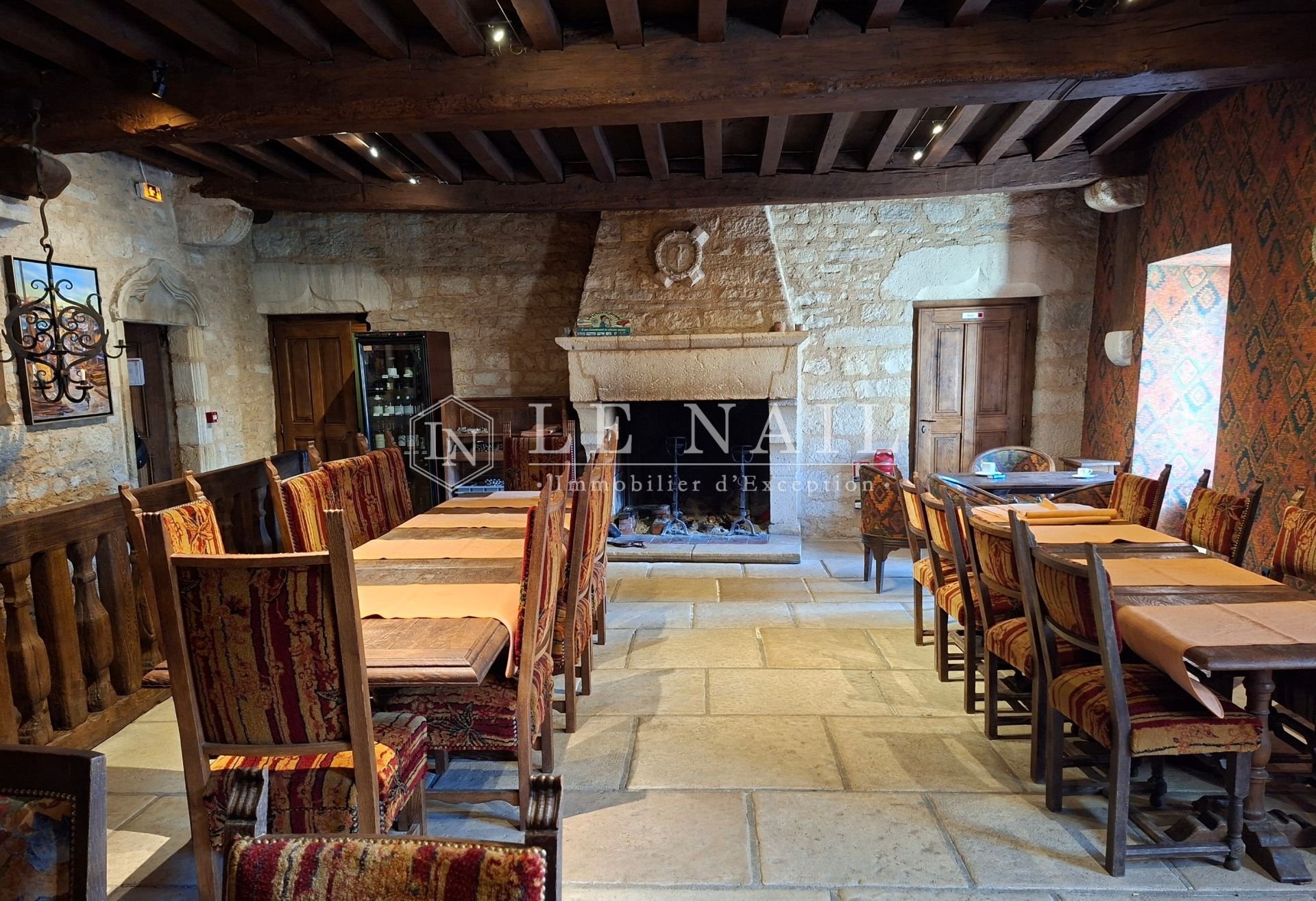 Maison à vendre, 854m², Langres