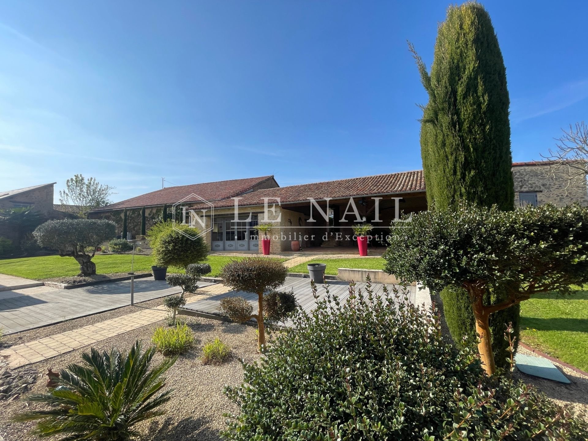 Maison à vendre, 320m², Poitiers